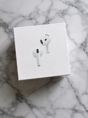 AirPods 4